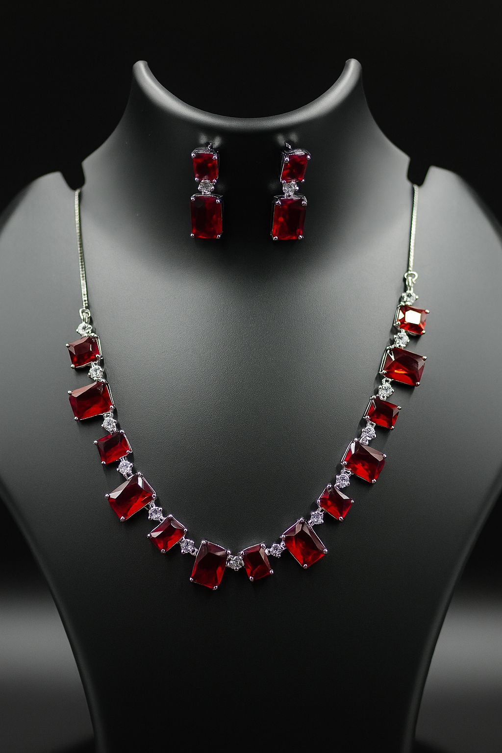 Crimson Envy – The Garnet Affair Set